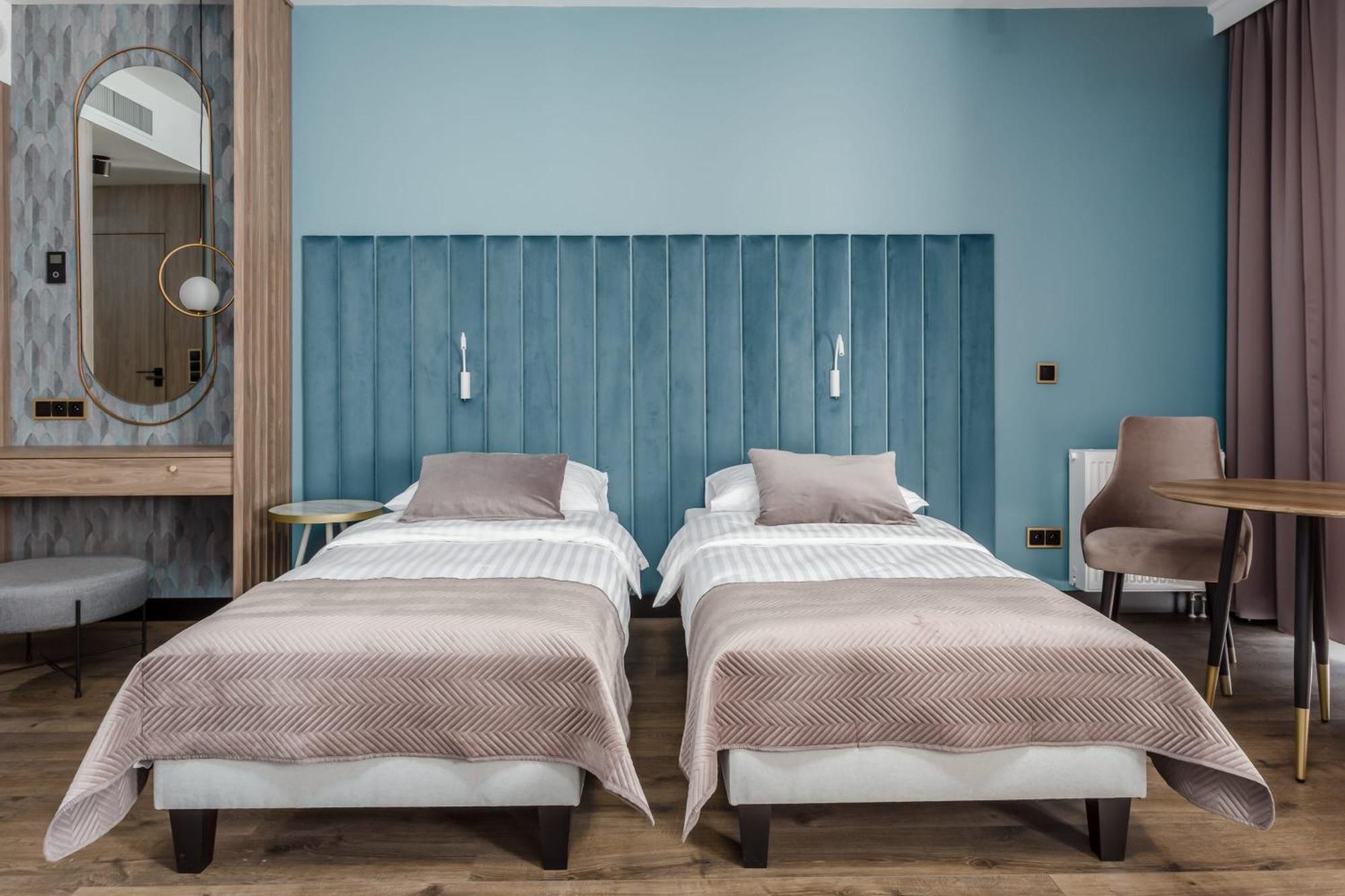 Deo Na Wyspie Spichrzów Hotel apartamentowy