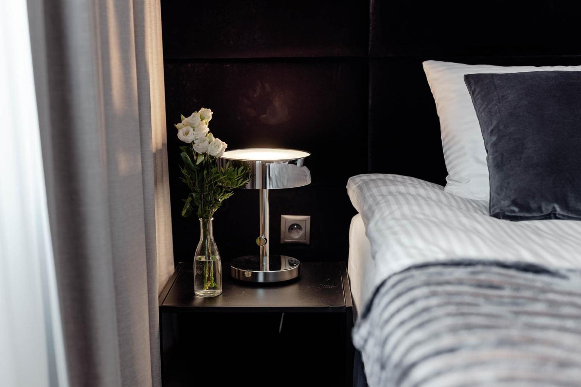 Deo Na Wyspie Spichrzów Hotel apartamentowy